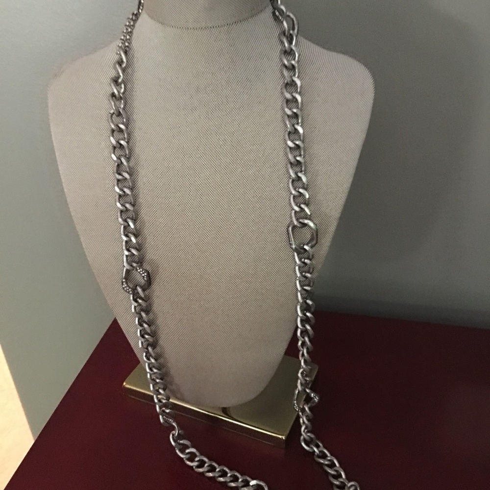 Chain necklace